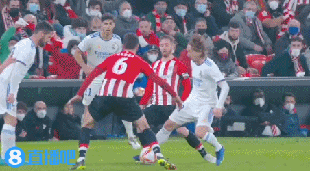 “挪威重炮手”里瑟在利物浦曾穿6号，如今凯尔凯兹接过6号