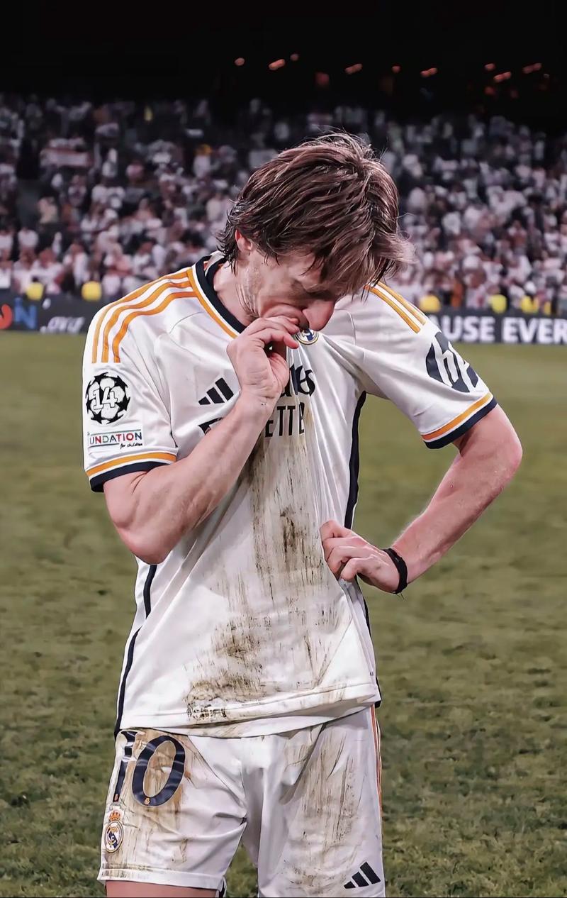 云南助教：我们还是踢得比较好的，创造机会比对手要多一些